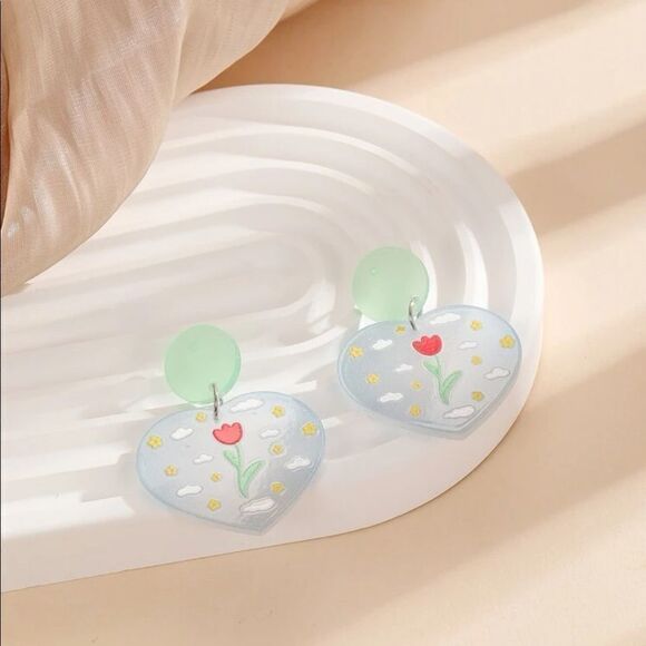 5/$25  HEART AND TULIP 🌷 DANGLES - Picture 5 of 6